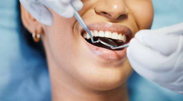 Best Weekend Emergency Dentist in Neenah, WI